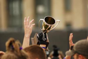 581211_10100902212161624_950407261_n